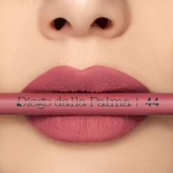 MAKEUPSTUDIO - STAY ON ME LIP LINER - LONG LASTING WATER RESISTANT 37 MAKEUPSTUDIO - STAY ON ME LIP LINER - LONG LASTING WATER RESISTANT -Diegodallapalma Negozio valentinademeo 253 44 scaled